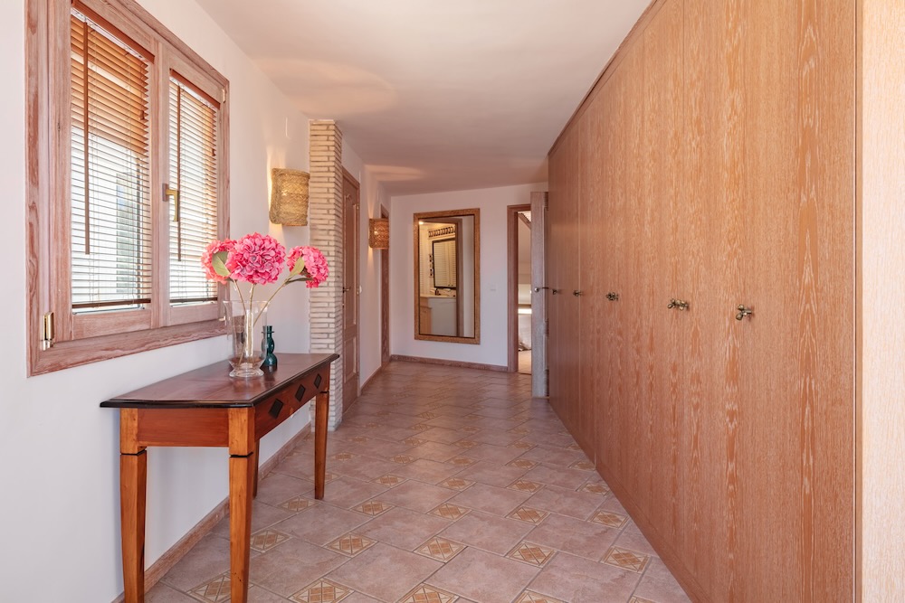 Property 2514 - Image 38